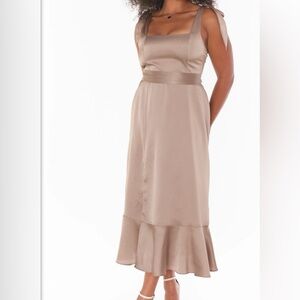 Show me your mumu Claire midi dress